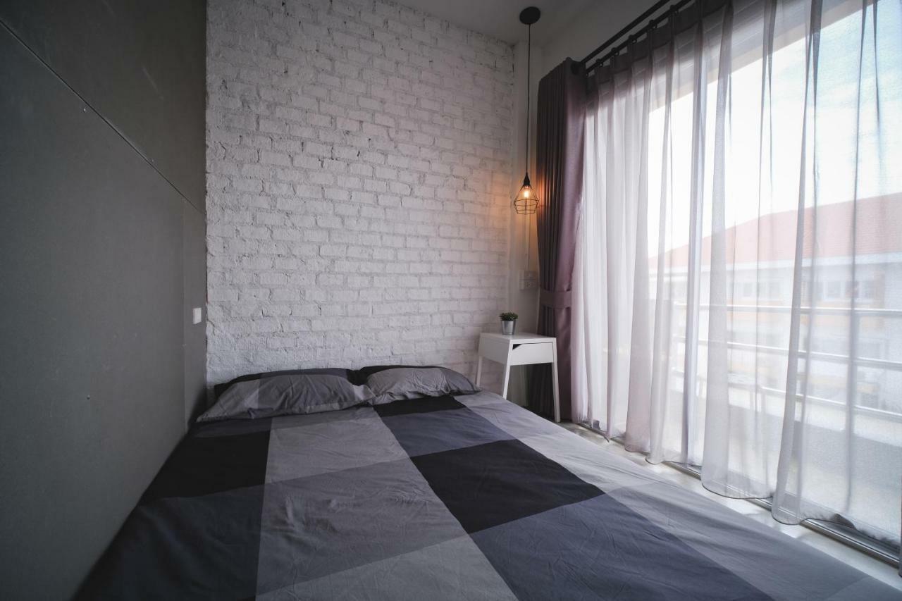 Fun Dee Hostel Ayutthaya Kültér fotó