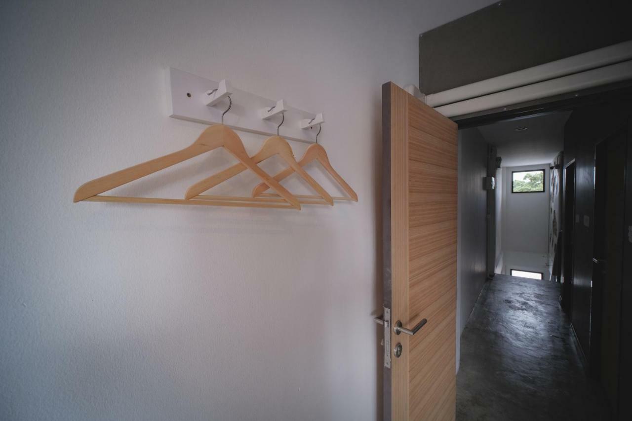Fun Dee Hostel Ayutthaya Kültér fotó